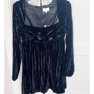Who What Wear Melissa Baby Doll Dress Black Velvet NWT Size Medium